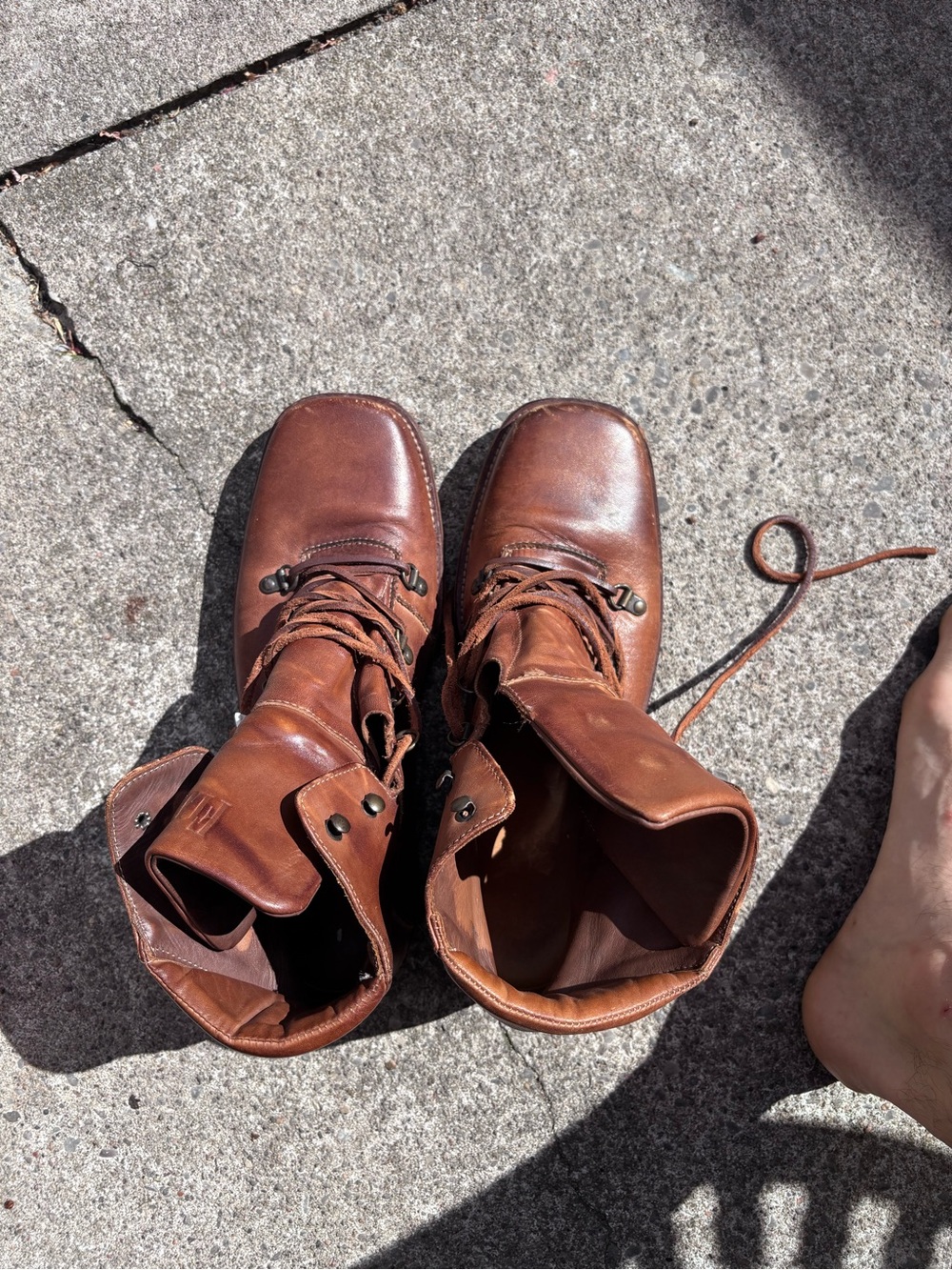 Men's john fluevog Brown Leather Lace-Up Boots